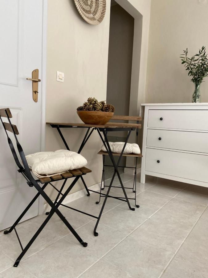 Pepper Tree Apartman Aegina Kültér fotó